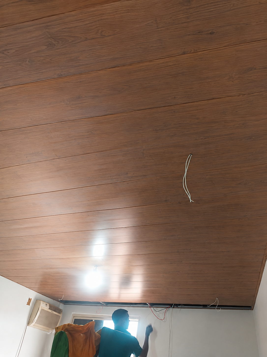 Forro PVC amadeirado instalado pela Tecnoforro em Nova Lima